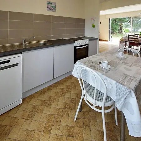 Lovely In Locoal-mendon With House Sea View Hébergement de vacances Kerdavid