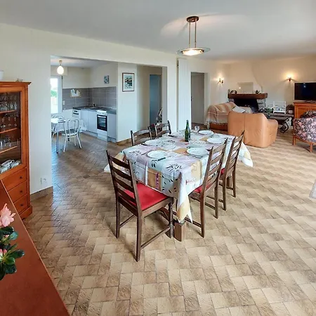 Lovely In Locoal-mendon With House Sea View Kerdavid
