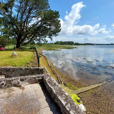 Lovely In Locoal-mendon With House Sea View Hébergement de vacances *