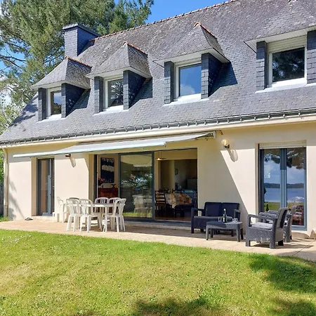 Lovely In Locoal-mendon With House Sea View *